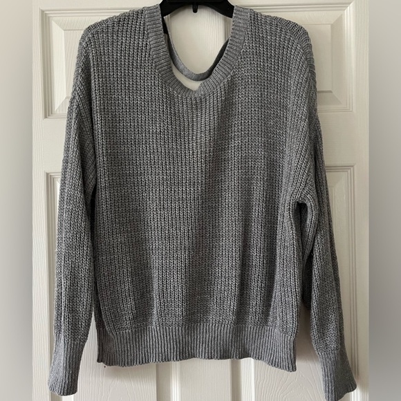 Express Sweater, Size M - Picture 2 of 4